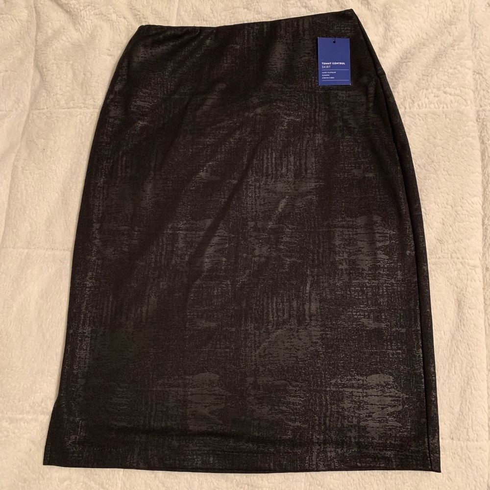 APT 9 Skirt
